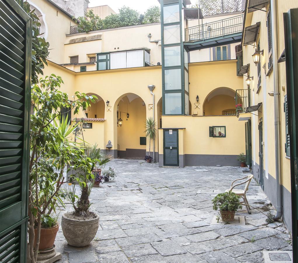 The Rock Leilighet Napoli Eksteriør bilde
